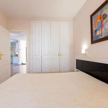 Bahia Del Duque Peacefull & Spacious Appartamento